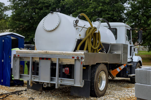 Best Construction site porta potty rental  in Columbia City, IN